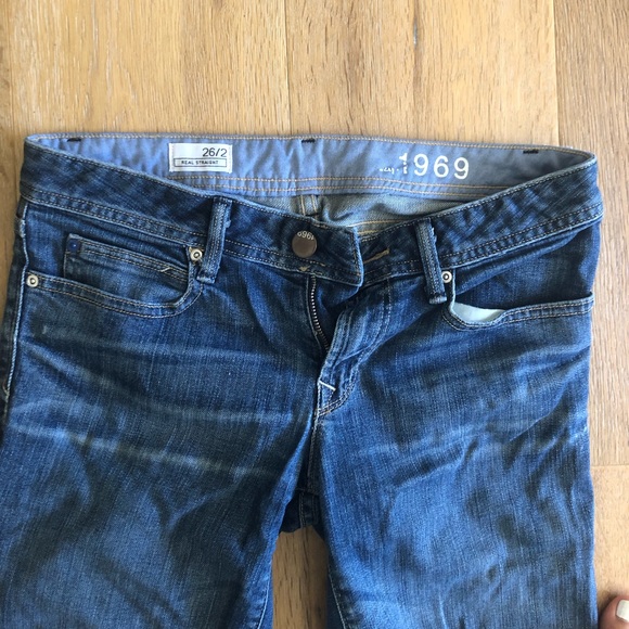 Dark wash jeans - Picture 2 of 3